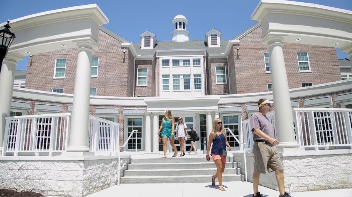 Coastal Carolina University expects its largest freshman class in history in the 2021-22 school year.