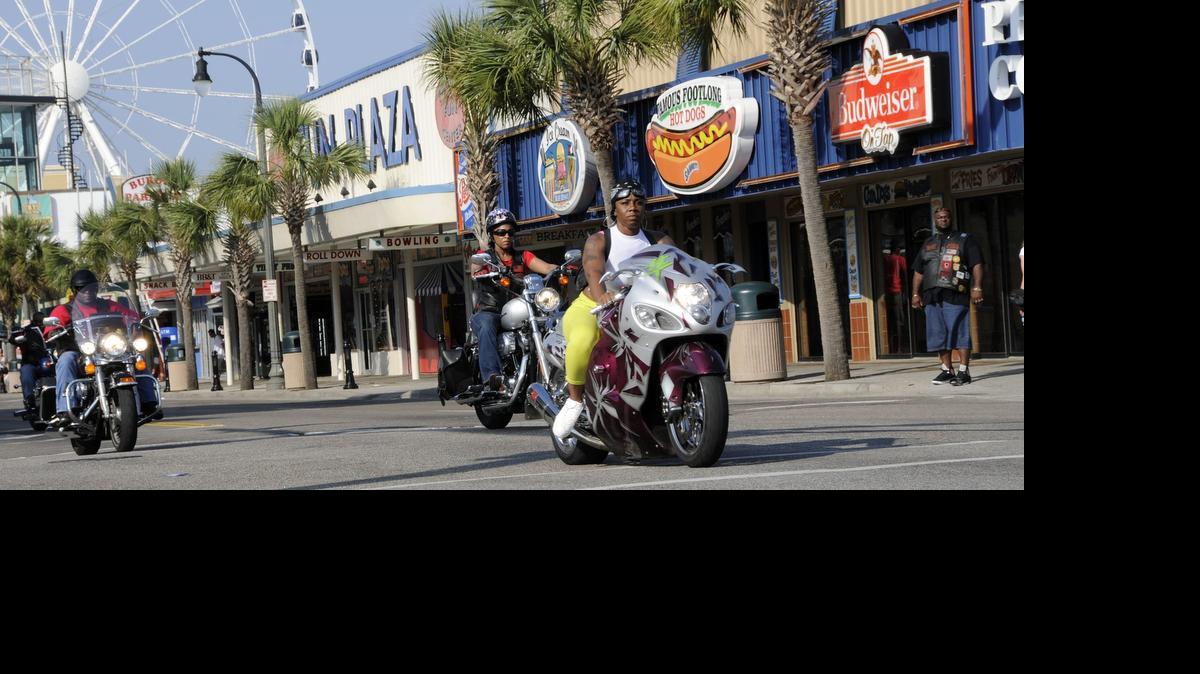 
Activity was brisk, Wednesday evening on Ocean Boulevard in Myrtle Beach as the Memorial Day weekend gets underway in 2014.
