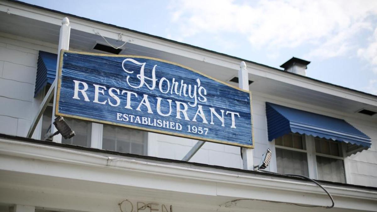Horry's Restaurant in Longs.