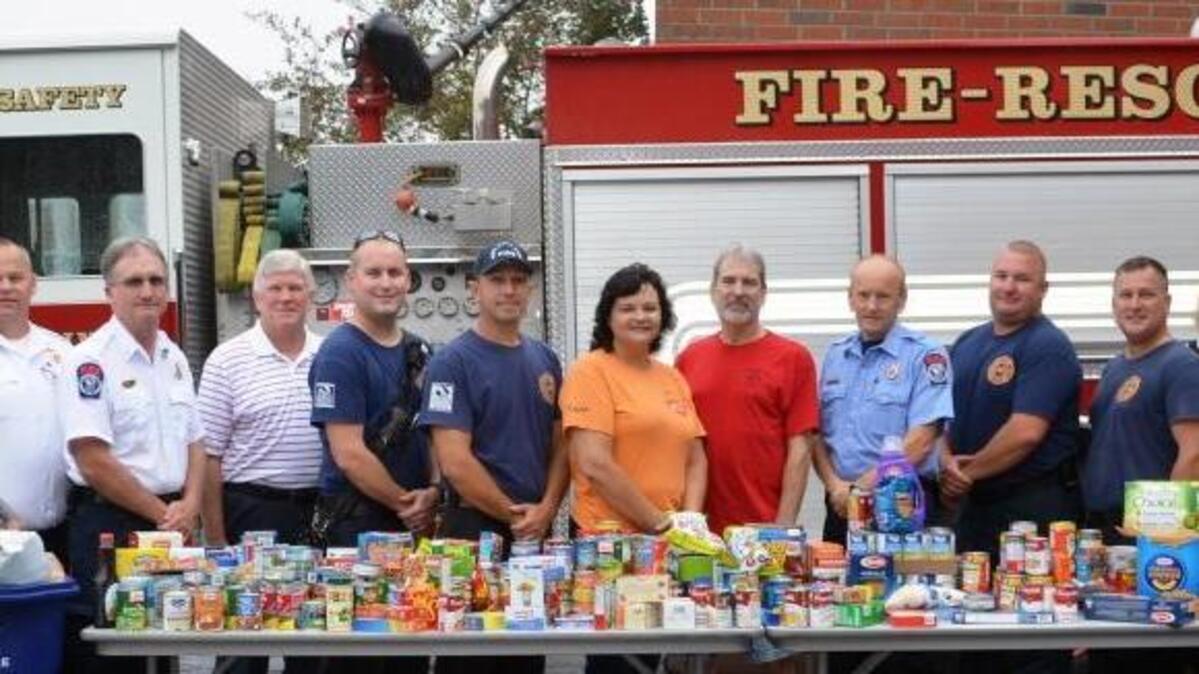
During the month of August, the North Myrtle Beach Fire Department collected canned and non-perishable food goods in support of Sea Haven’s “Combat Hunger” project. Members of the public dropped food off at the city’s fire stations.
