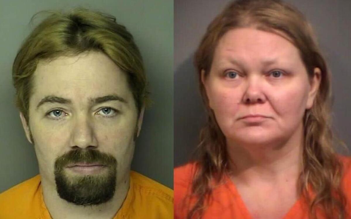 
Sidney Moorer, left, and Tammy Moorer
