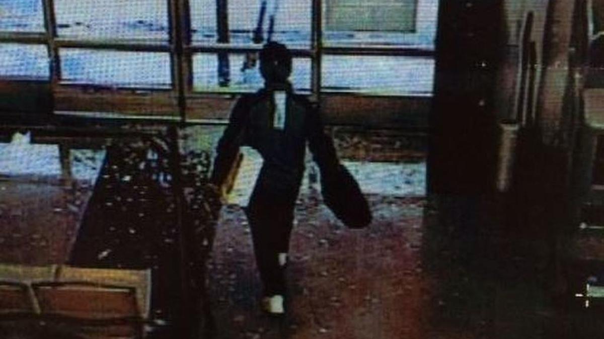 Anyone with information on the identity or the whereabouts of the man can call the HCPD tip line at 843-915-8477, police said.