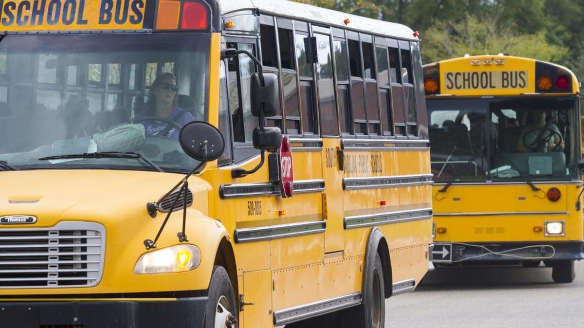 On Monday, the school board voted to amends its 2018-19 budget to give bus drivers a pay raise and separates their pay scale from other district employees.