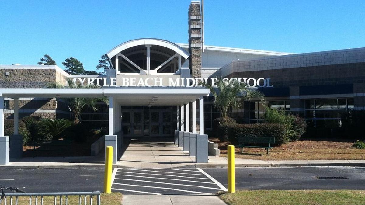 Construction crews will soon descend upon the former Myrtle Beach Middle School site to begin renovation work for use as an elementary school.