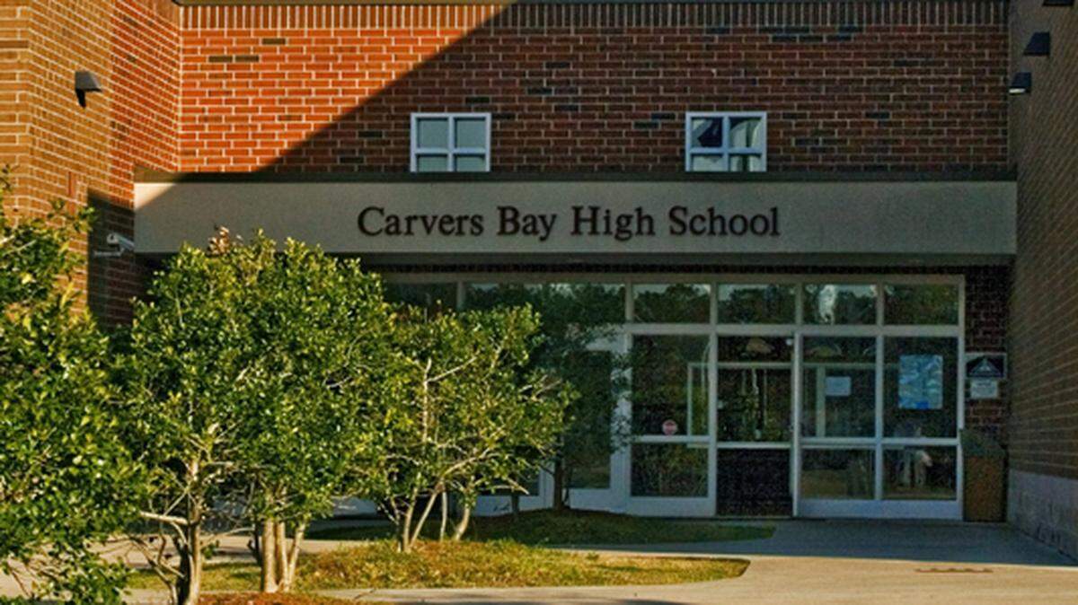 A photo of Carvers Bay High School, a public school in Georgetown County, South Carolina.