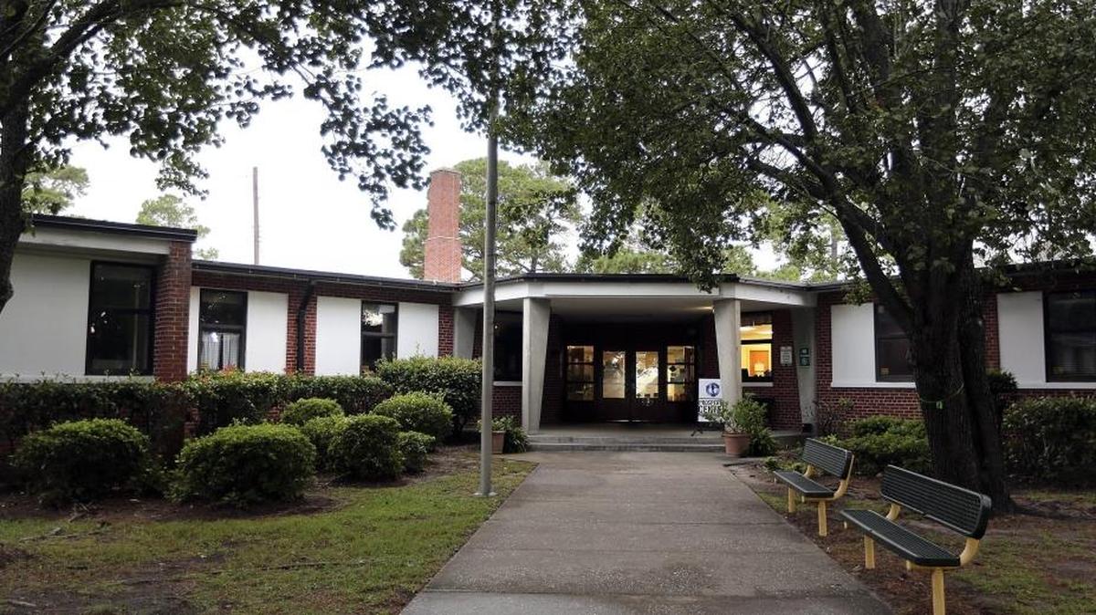 Horry County School is going to tear down the Family Learning Center on Oak Street for a new middle school in Myrtle Beach. The center houses the Boys & Girls Club and other tenants that include programs for adult education and GED classes.