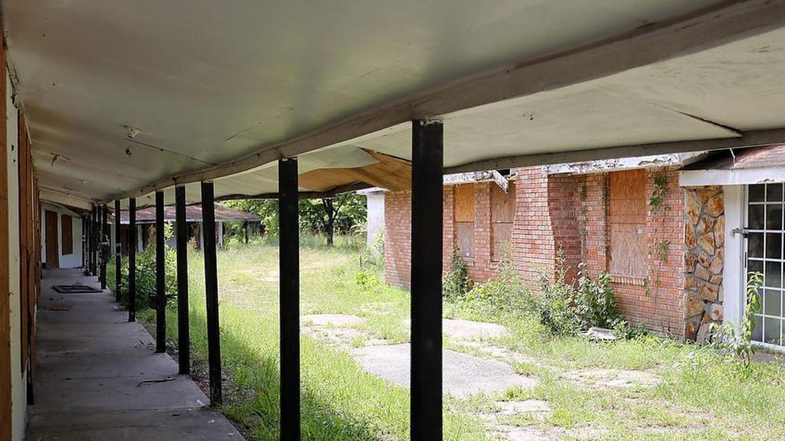 ‘When it’s gone, it’s gone’: MB grapples with future of historic supper club site