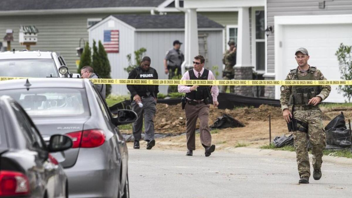Police respond to man barricaded into home Tuesday | Myrtle Beach Sun News