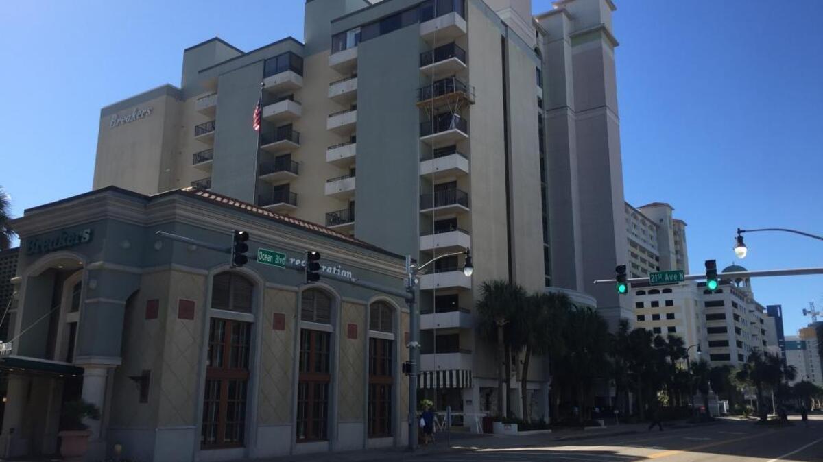 Buildings that are currently located at the end of 21st Ave. North.