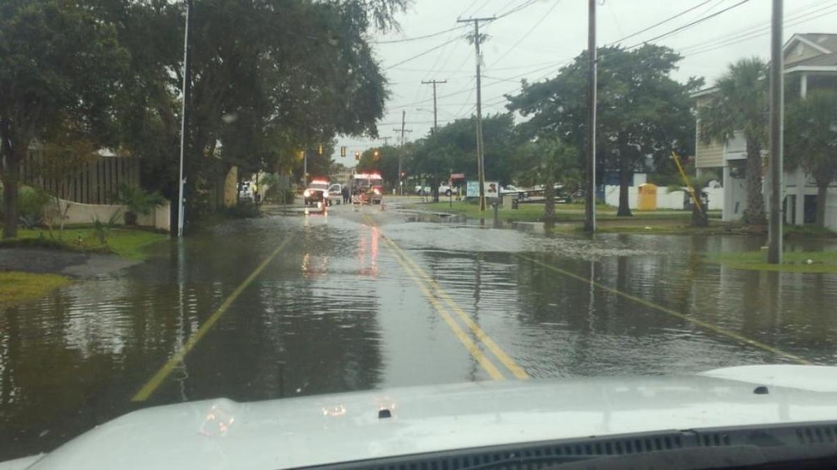 North Myrtle Beach Fire Rescue crews respond to gas leak at 24th Avenue North and Duffy Street.