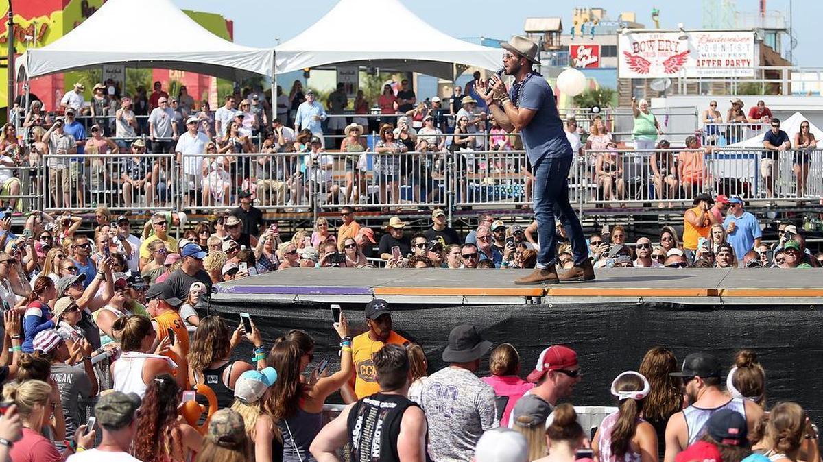 The final day of Carolina Country Music Festival is underway in Myrtle Beach on Sunday, June 11, 2017. Here's Drake White and The Big Fire performing on the Coors Light Main Stage.