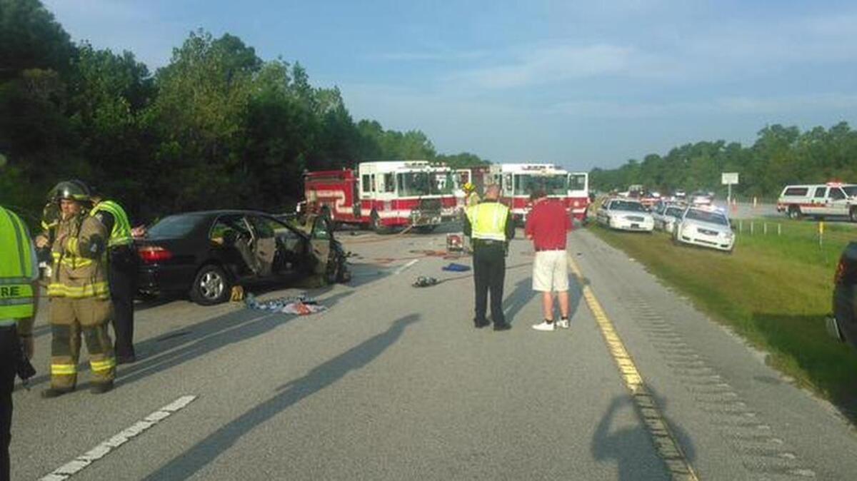 
A car crash with injuries has closed all lanes on S.C. 31 Thursday morning.
