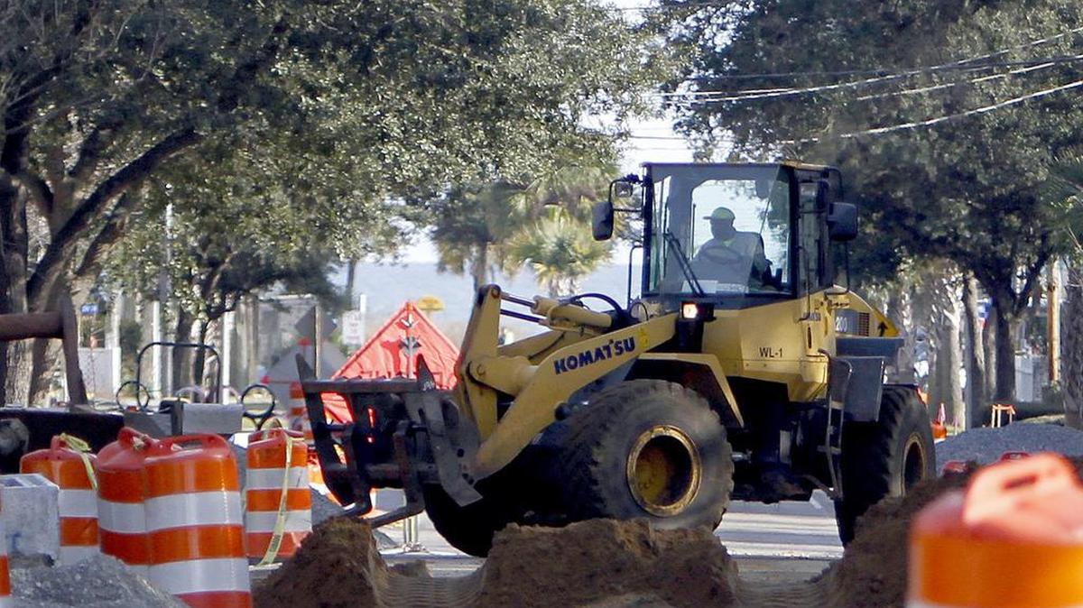 Crews were working to improve stormwater drainage on Surfside Drive near Hollywood Drive on Monday, Jan. 25, 2016. Crews were installing new curbs and gutters as well as adding parallel parking. The spaces between Hollywood Drive and Pinewood Drive along Surfside Drive will be free, but are limited to one-hour parking.