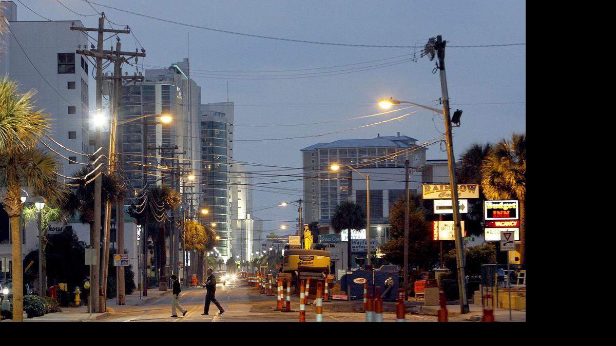 
The city is working to spur redevelopment in the 18-block south mixed-use area of downtown Myrtle Beach and is considering placing a two-unit police substation in the area. The area in Myrtle Beach is bounded by Seventh Avenue North, First Avenue, Kings Highway and the ocean. It includes Chester and Flagg streets. It is a blend of hotels, motels, condos, homes and high rise oceanfront resorts. Photo by Janet Blackmon Morgan / jblackmon@thesunnews.com
