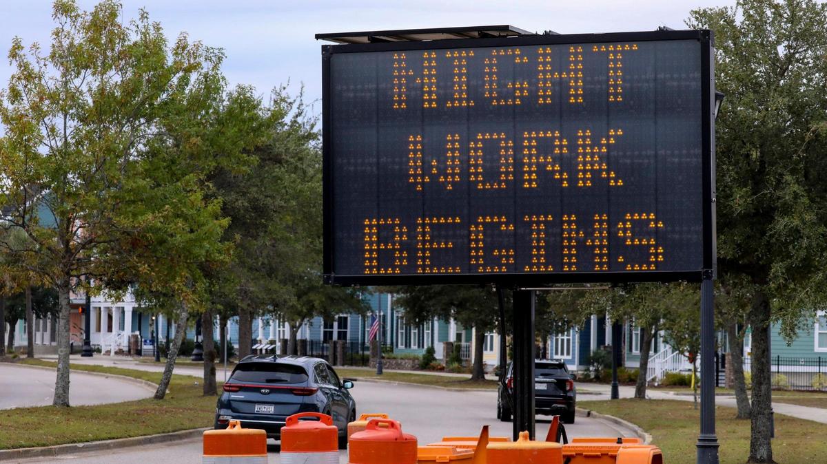 A sign reminds drivers and residents of Farrow Boulevard in The Market Common that night time repaving will begin this week.. November 14, 2022.