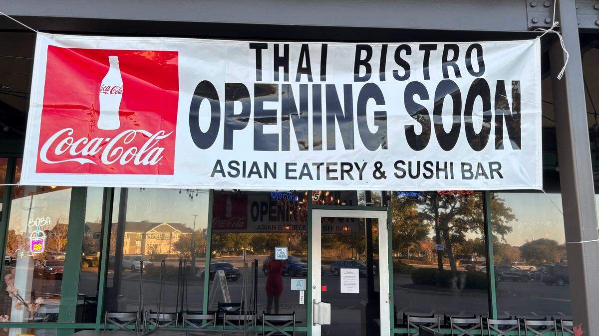 Thai Bistro, a restaurant featuring Thai, Chinese and Japanese food, is opening in Myrtle Beach. The eatery is located  at the Food Lion-anchored shopping center by 38th Avenue North and U.S. Highway 17 Bypass, near Pho Claire. Nov. 19, 2023.