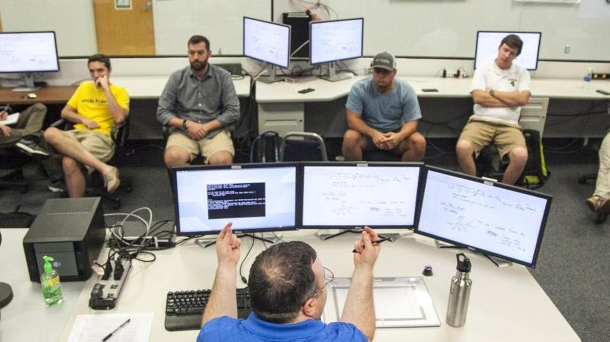 Dr. Mike Murphy teaches students in his Computer Science Class at Coastal Carolina University. Thursday, Sept. 15, 2016.