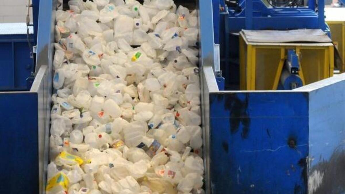 
The Horry County Solid Waste Authority may not be accepting Charleston County’s recyclables after all.

