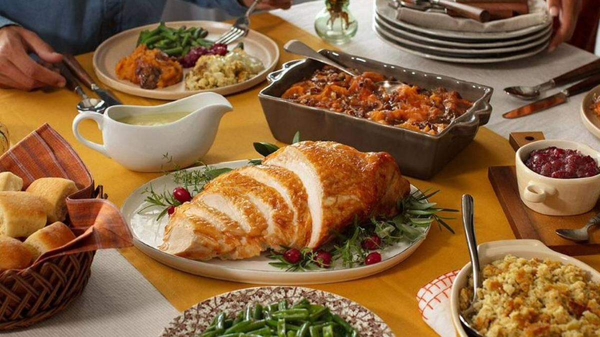 Cracker Barrel will be serving Heat n’ Serve to-go dinners and will be open normal hours this Thanksgiving.