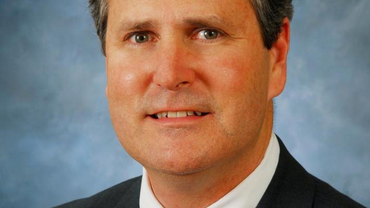 Phillip Lowe