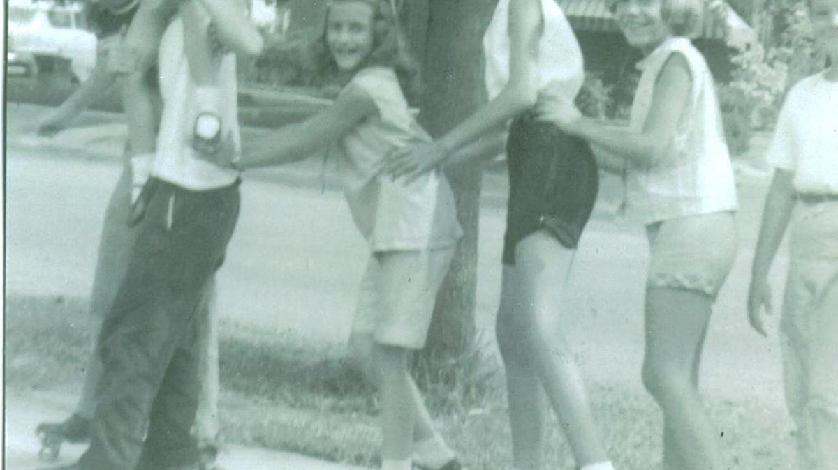 On a roll: Benny McAulay, Burney Hook, Beth Hook, Mary Amick, Marie Amick, Buddy Grimes.
