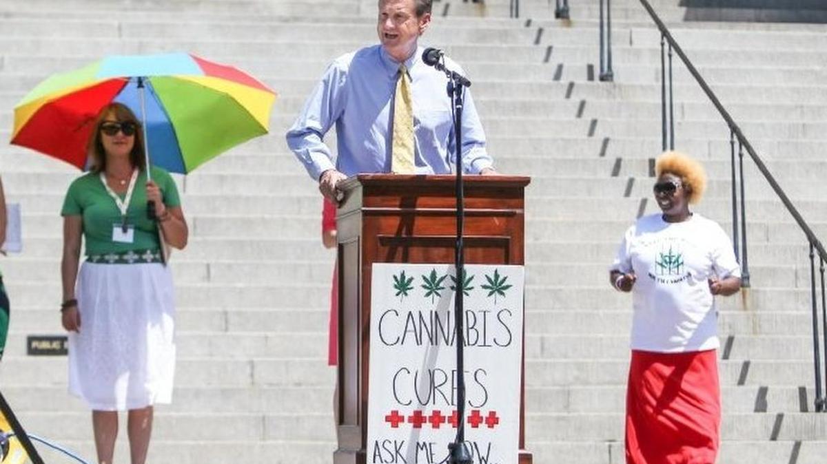 Sen. Tom Davis R-Beaufort, speaks at a rally at the South Carolina Statehouse brought together supporters to pass further legislation allowing the medical use of marijuana in 2015.