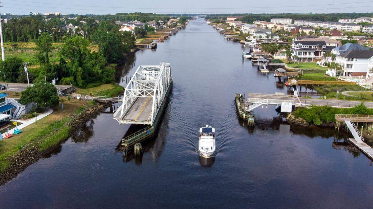 A seafood restaurant overlooking the Intracoastal Waterway in North Myrtle Beach is not closing despite internet rumors.