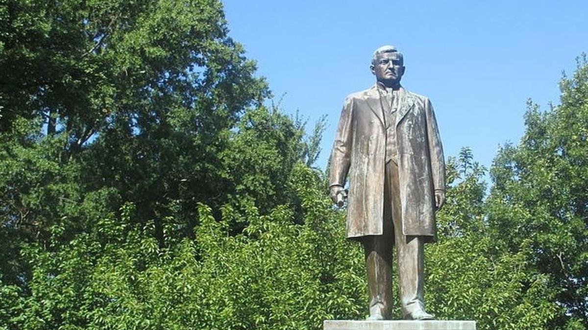 
Ben Tillman statue, among the many monuments on the State House grounds and elsewhere in South Carolina receiving extra scrutiny.
