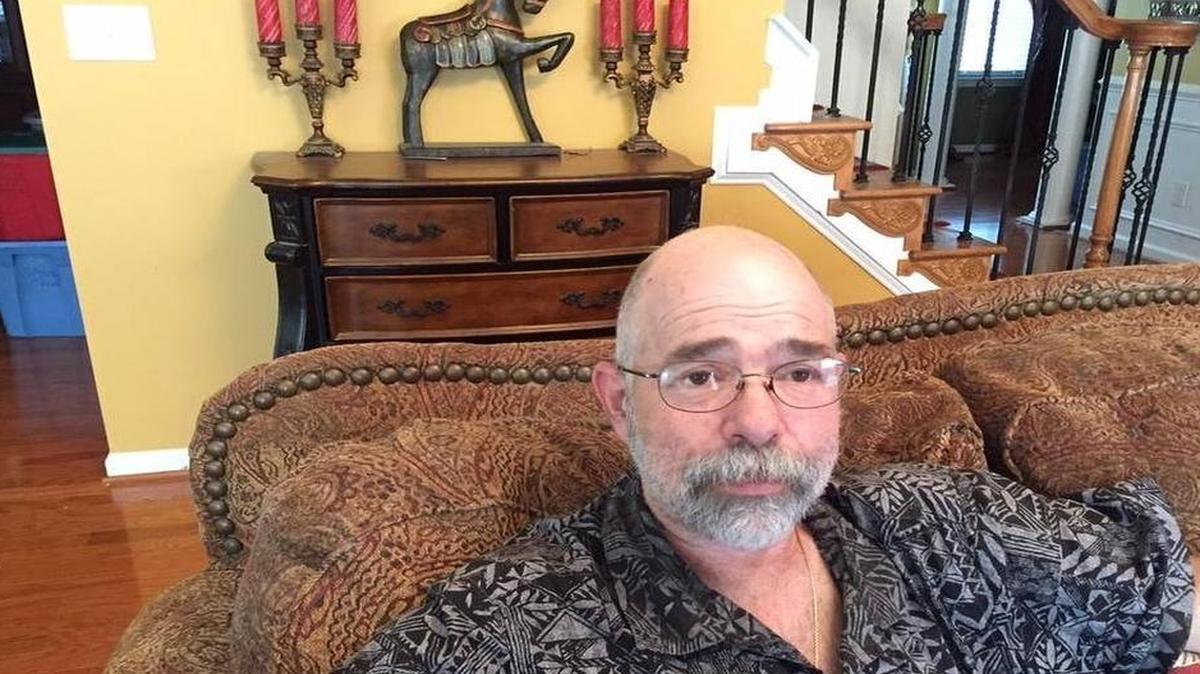 
Luis Lang, an uninsured man resident of Fort Mill, needs expansive treatment to save his eyesight.
