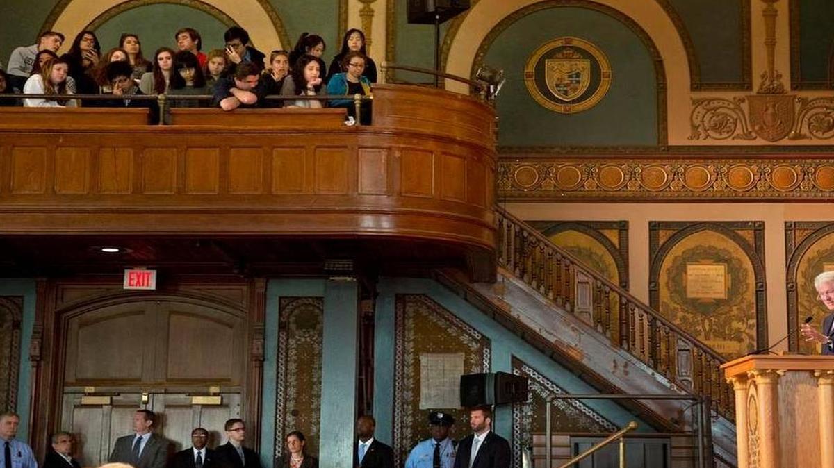 
Students listen as former President Bill Clinton, right, speaks at Georgetown University in Washington, Tuesday, April 21, 2015. The Clintons’ relationships with major funders present an unusual political challenge for Hillary Clinton.

