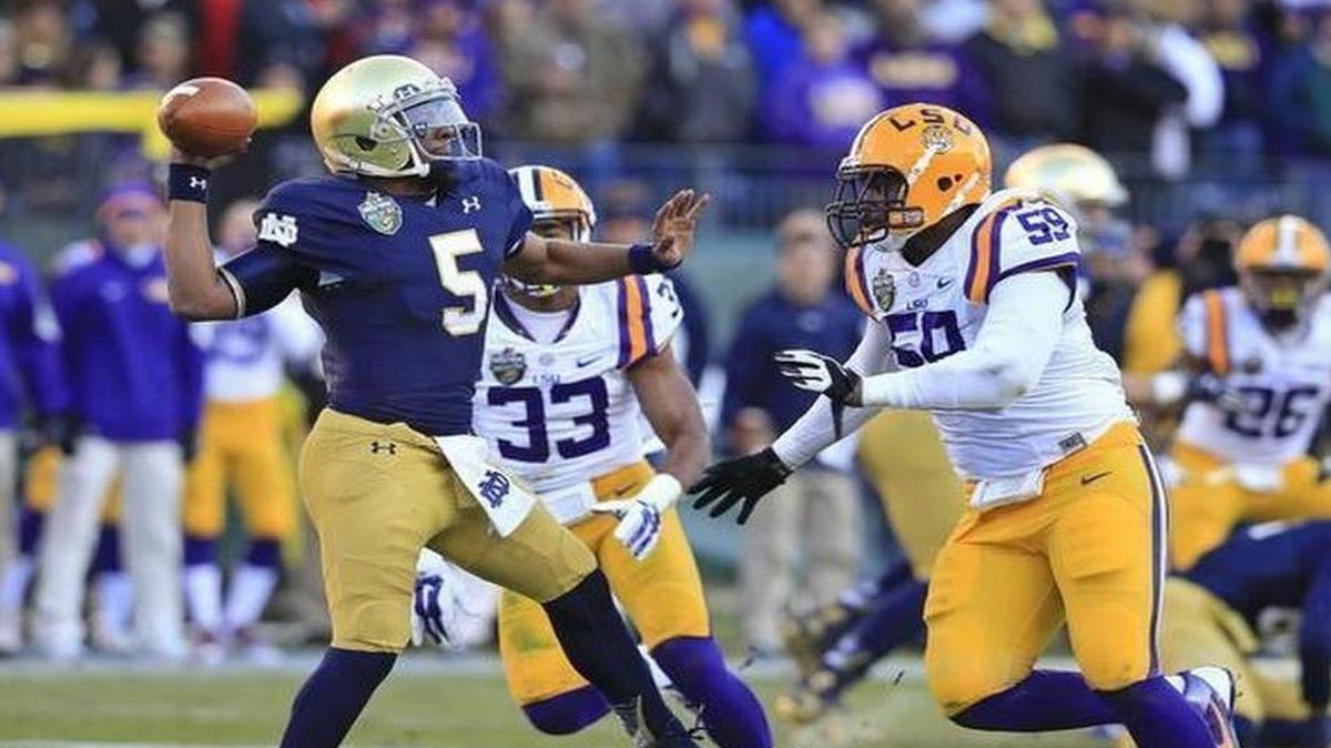 
Former Myrtle Beach High School Quarterback Everett Golson plays against LSU in the Music City Bowl.
