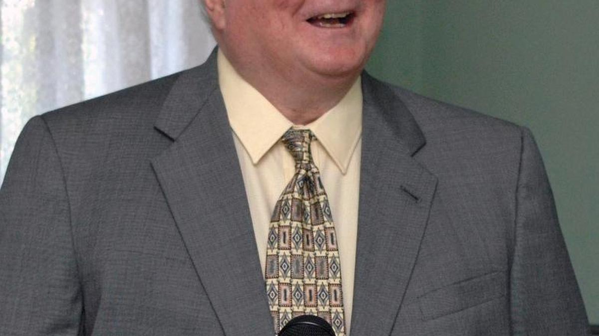 Pat Conroy, whose best-selling novels drew from his own sometimes painful experiences and evoked vistas of the South Carolina coast and its people, died March 4 at his home in Beaufort surrounded by family and loved ones.