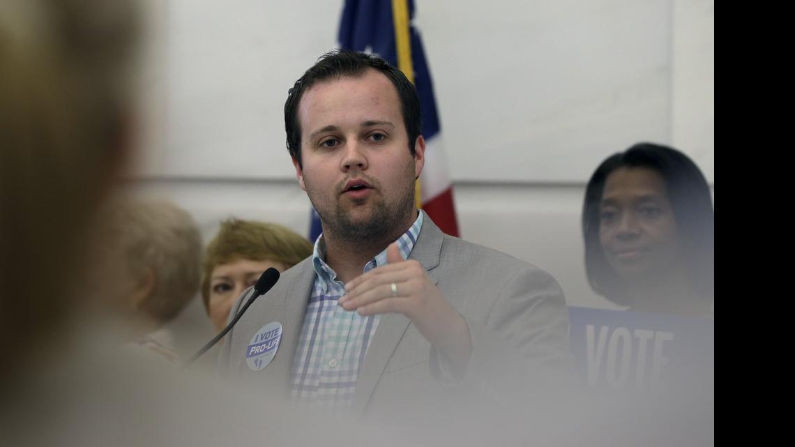 From the Belle Tower | Wacky Duggars do themselves in