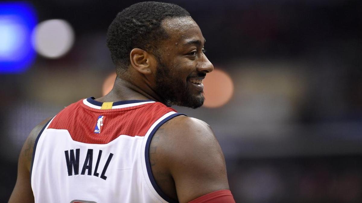 John Wall and the Washington Wizards host the Cleveland Cavaliers at 7 p.m. Monday (TNT).