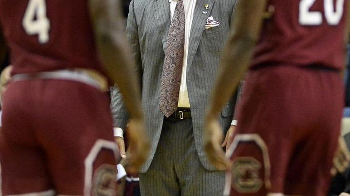 Frank Martin and South Carolina host Tennessee at 1 p.m. Saturday (SEC).