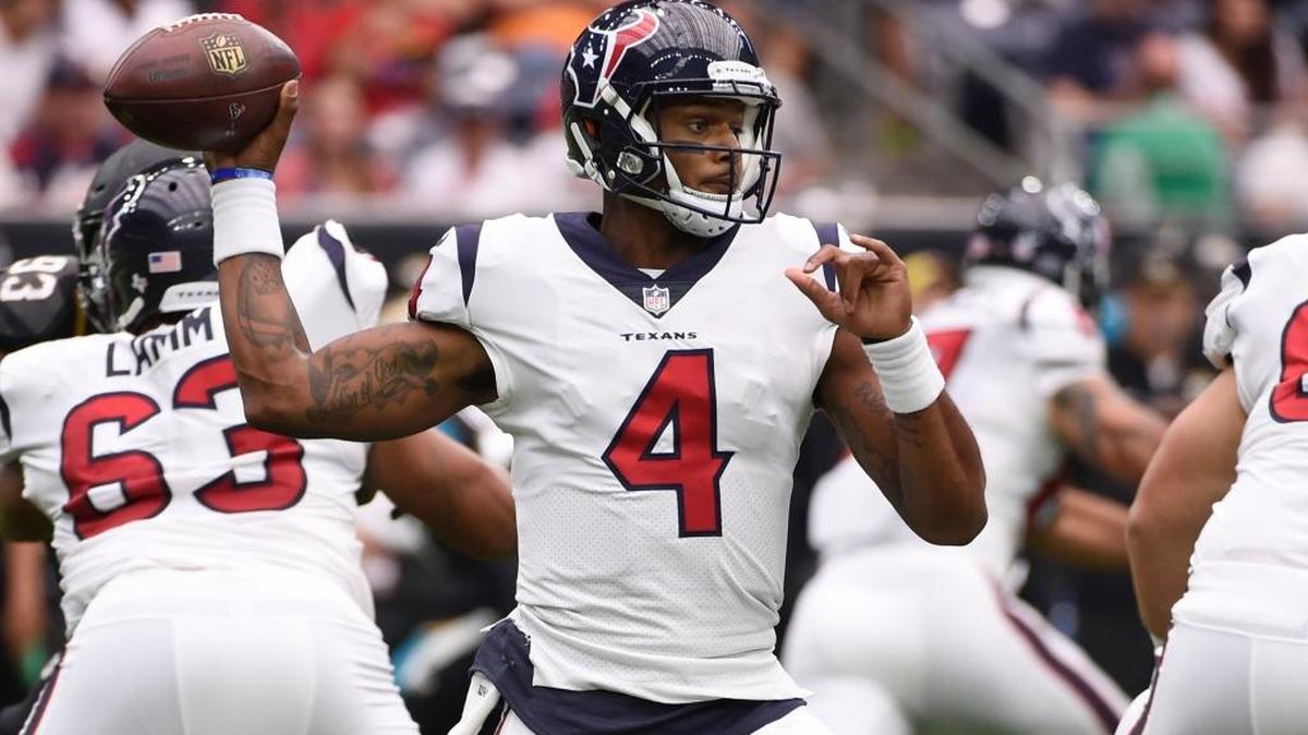 Houston Texans quarterback Deshaun Watson (4) throws against the Jacksonville Jaguars during the second half Sunday.