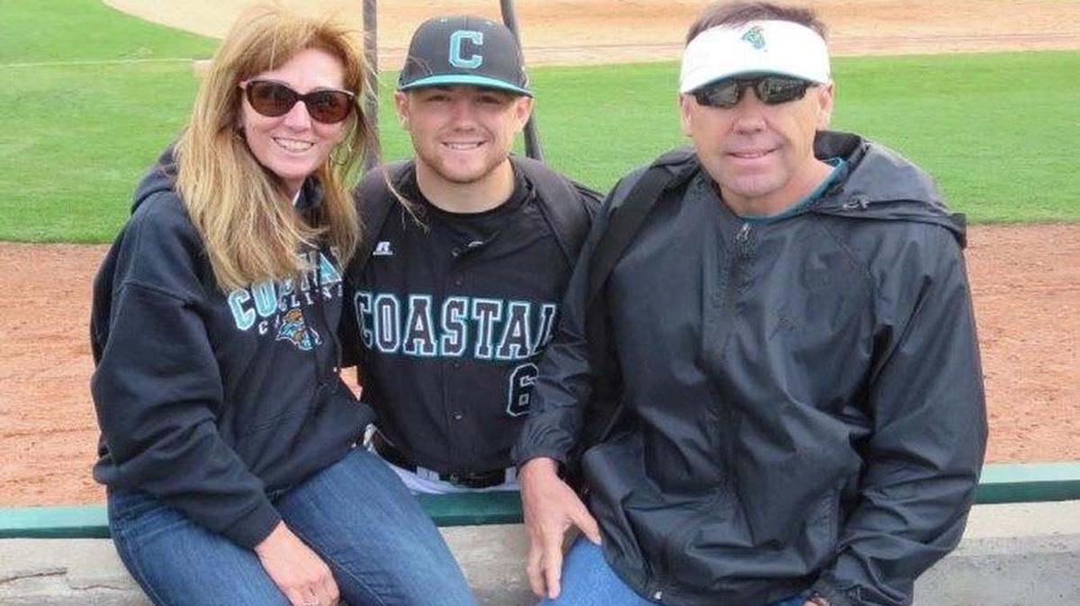 
Coastal Carolina infielder Connor Owings only has one working kidney, but recently found out his mother, Sherri, was a viable donor. 
