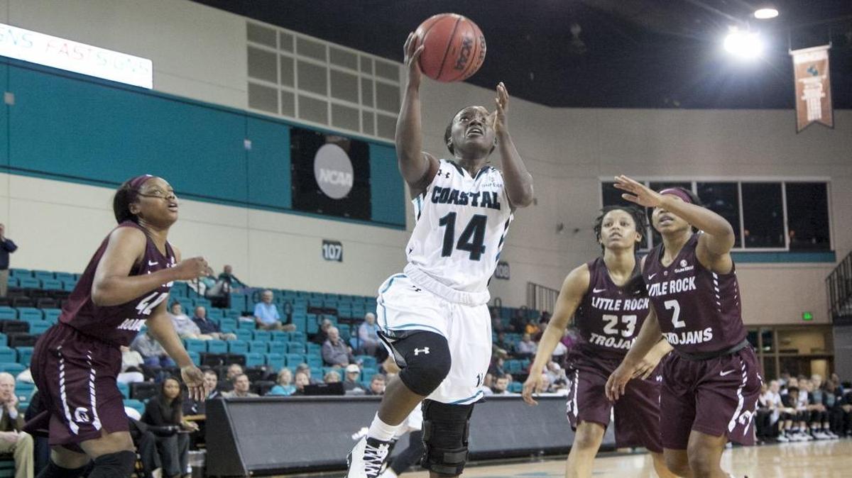 Coastal Carolina’s Ced Gibson had 22 points Saturday.