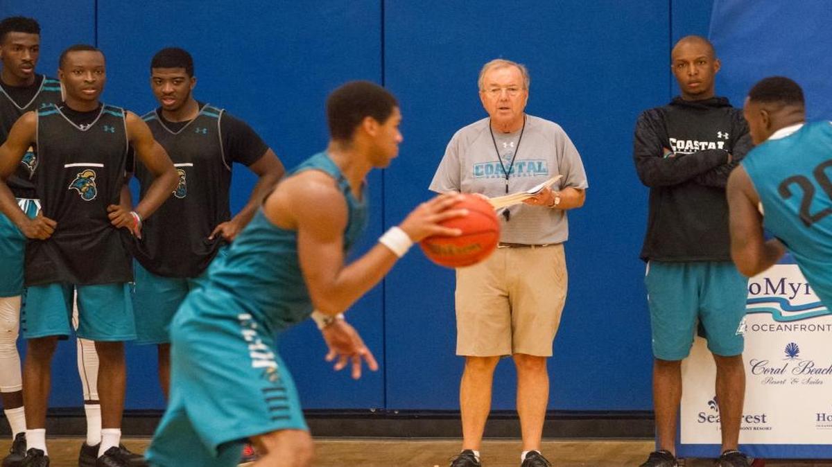 Cliff Ellis leads the Coastal Carolina basketball team in the first practice of the season at the Myrtle Beach Sports Complex on Friday.