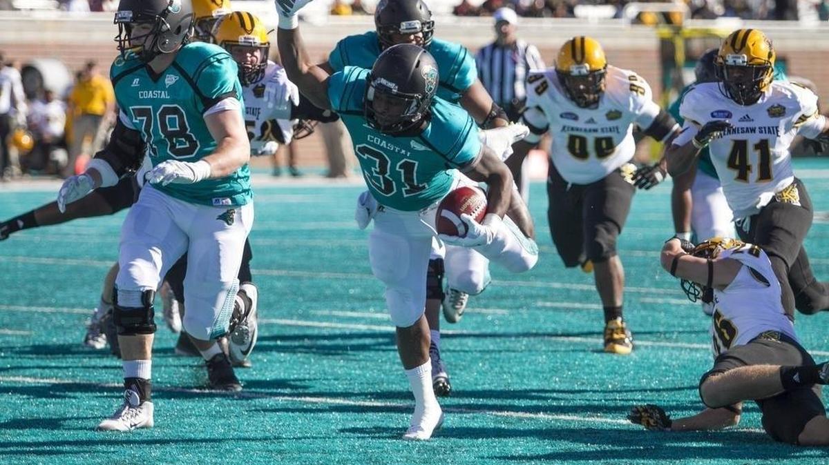 Coastal Carolina running back De’Angelo Henderson finished 2015 with 1,346 rushing yards, 403 receiving yards and 19 total touchdowns.
