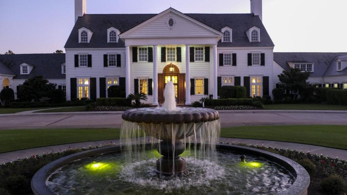 Pine Lakes Country Club