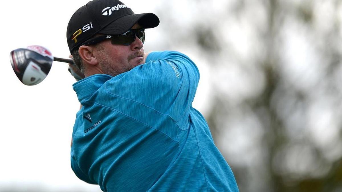 Steve Wheatcroft watches his drive from the 16th tee during the first round of the Wells Fargo Championship on Thursday.