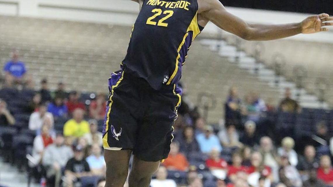 Montverde (Fla.) advances with record rout of Socastee in first round