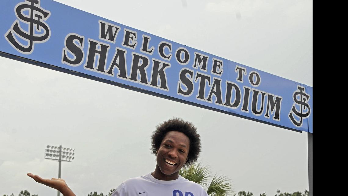 Toast of the Coast: Grate makes most of senior season with St. James soccer team