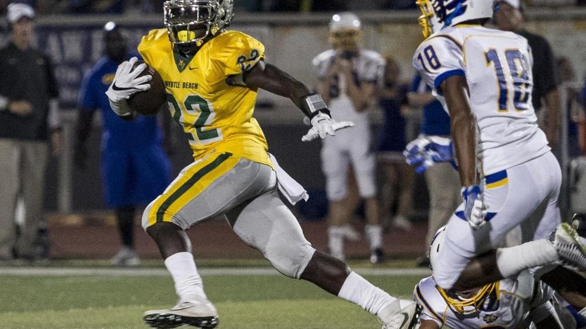 Myrtle Beach’s Jermani Green runs back the opening kick for a touchdown against North Myrtle Beach on Friday night.