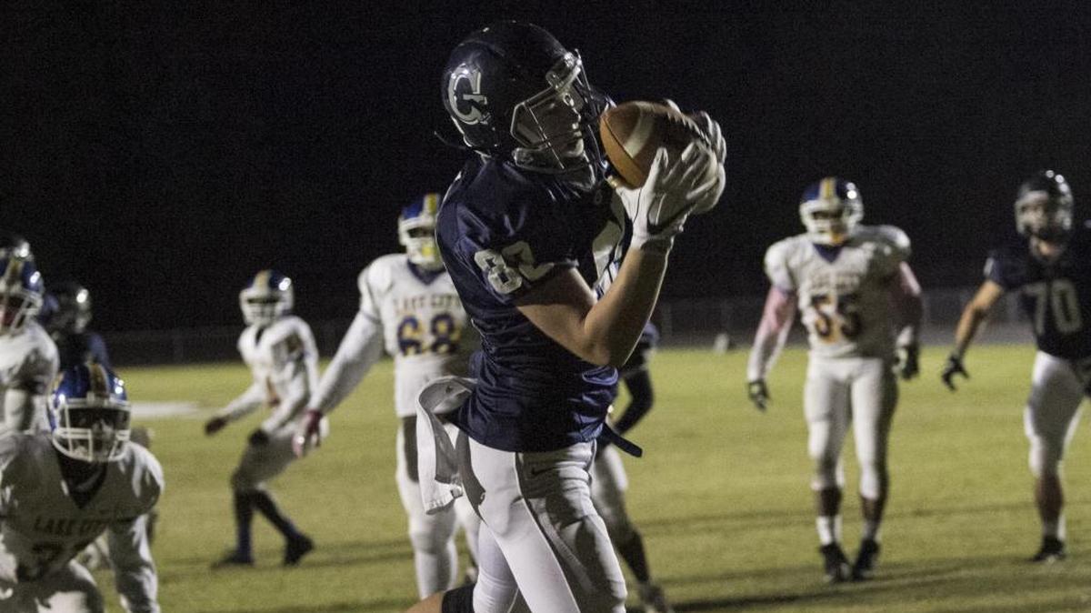 Georgetown’s Josh Jones catches a pass in the end zone on Friday night.