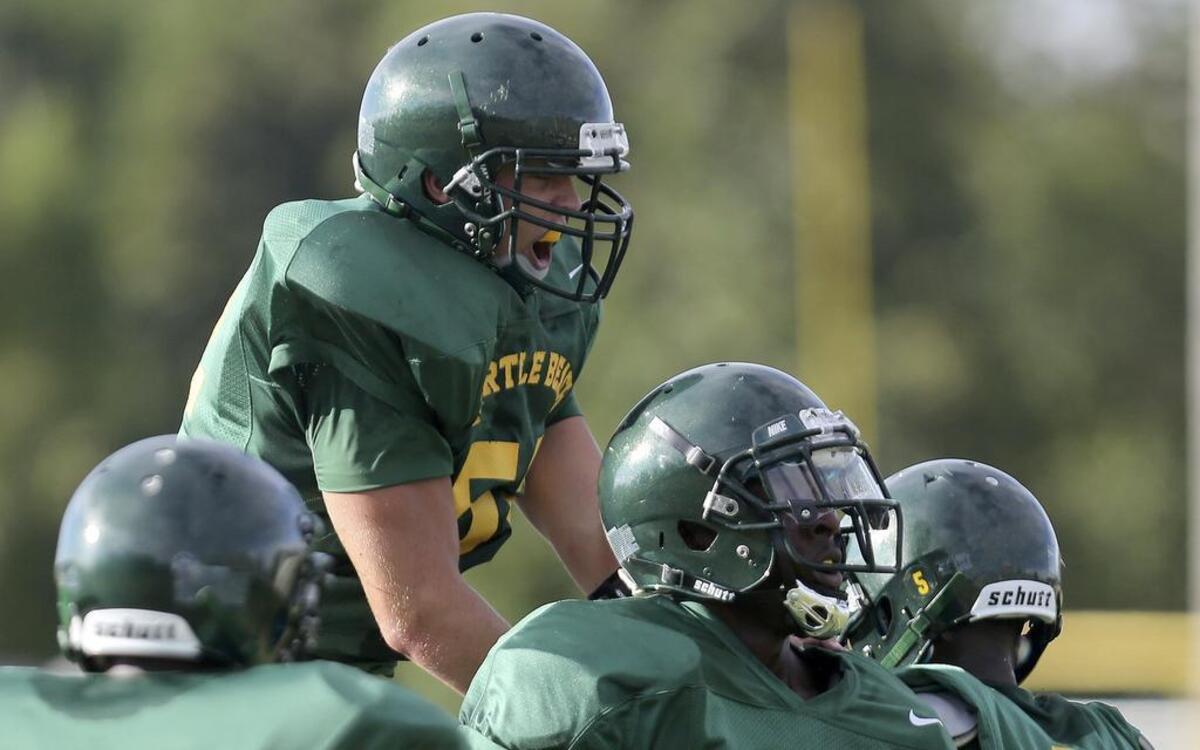 
Myrtle Beach remained No. 1 in the Class AAA writers’ poll.
