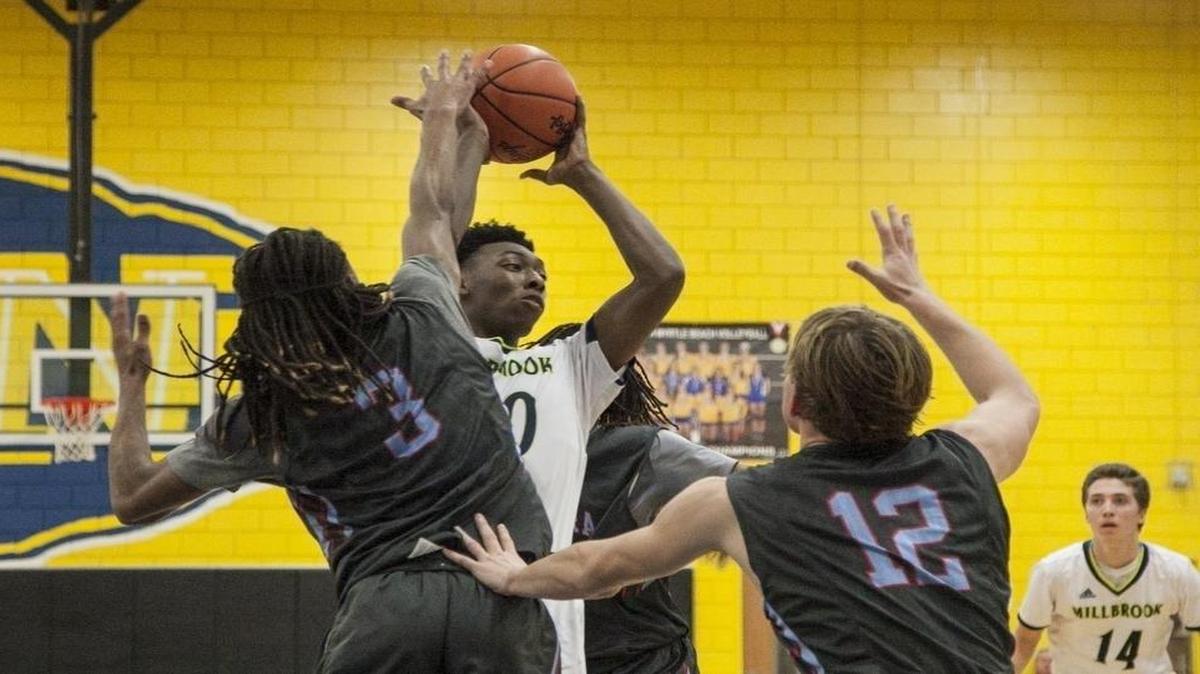 Last year’s Shootout by the Sea saw the Chantilly (Va.) High girls and the Millbrook (N.C.) High boys winning their respective tournament titles.