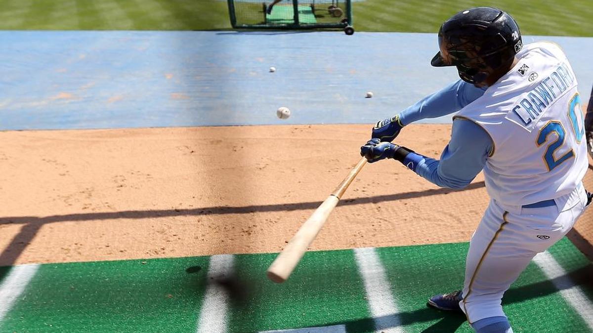 Myrtle Beach’s Rashad Crawford hit a three-run home run Monday night.