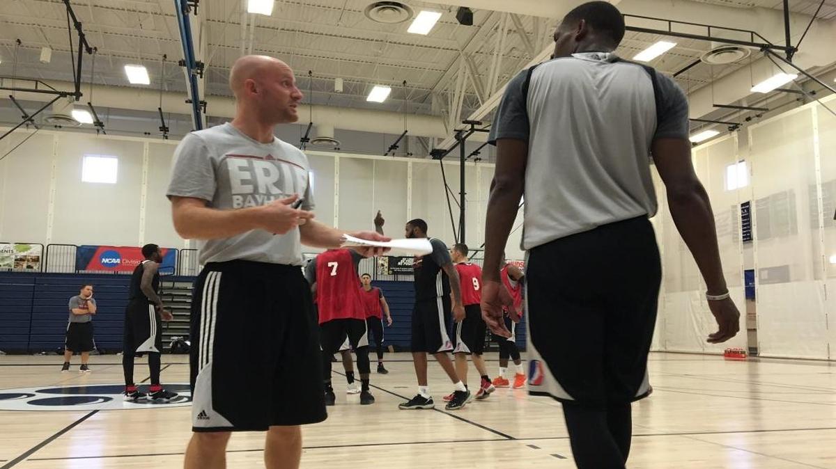 Conway native Tanner Massey (left), a coach’s associate for the NBA Development League’s Erie (Pa.) BayHawks, talks to a player during a recent practice.